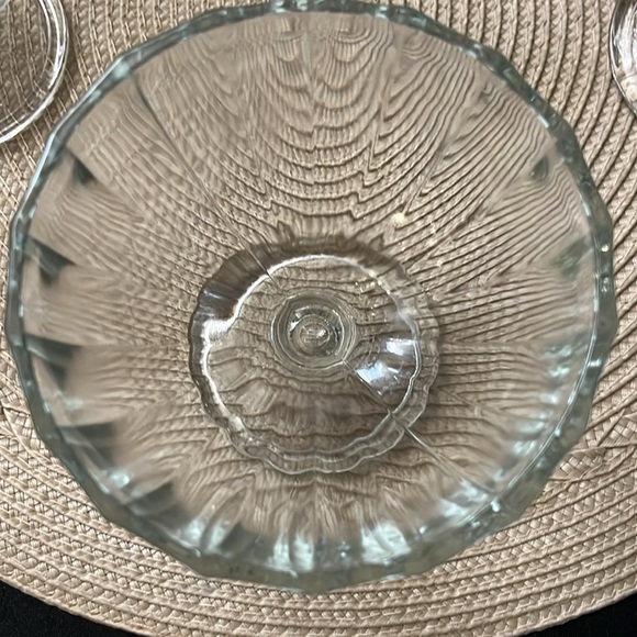 Bormioli Rocco “Alaska” Footed Dessert Cups - Picture 2 of 5